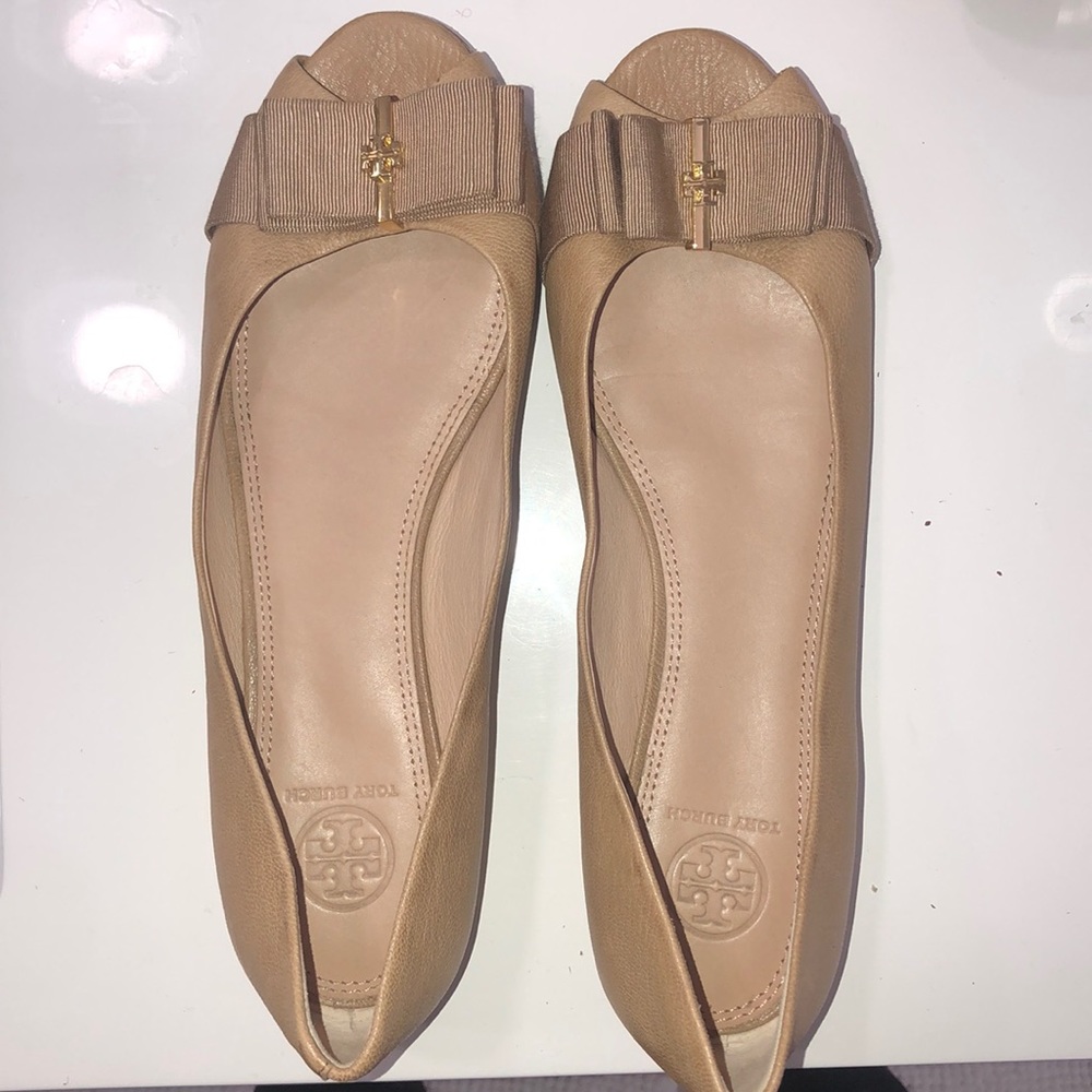 Tory Burch open toe flats